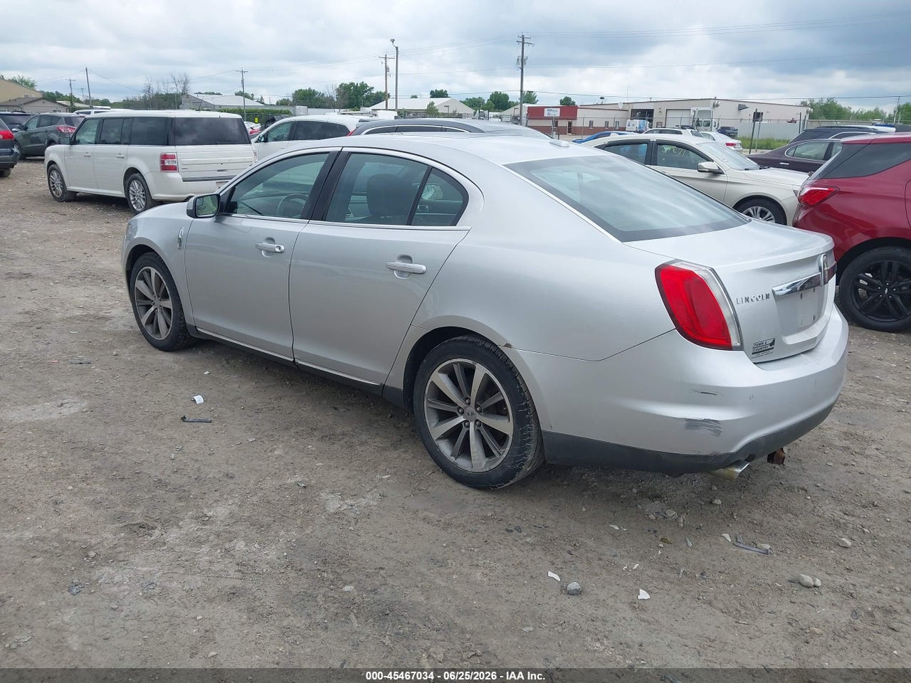 2010 LINCOLN MKS · 3/11
