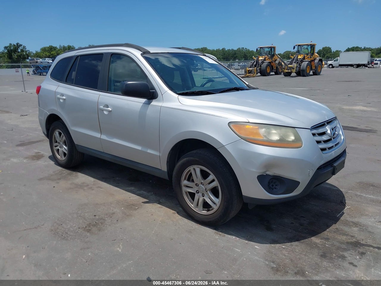 5XYZG3AB1BG****** · 2011 HYUNDAI SANTA FE GLS
