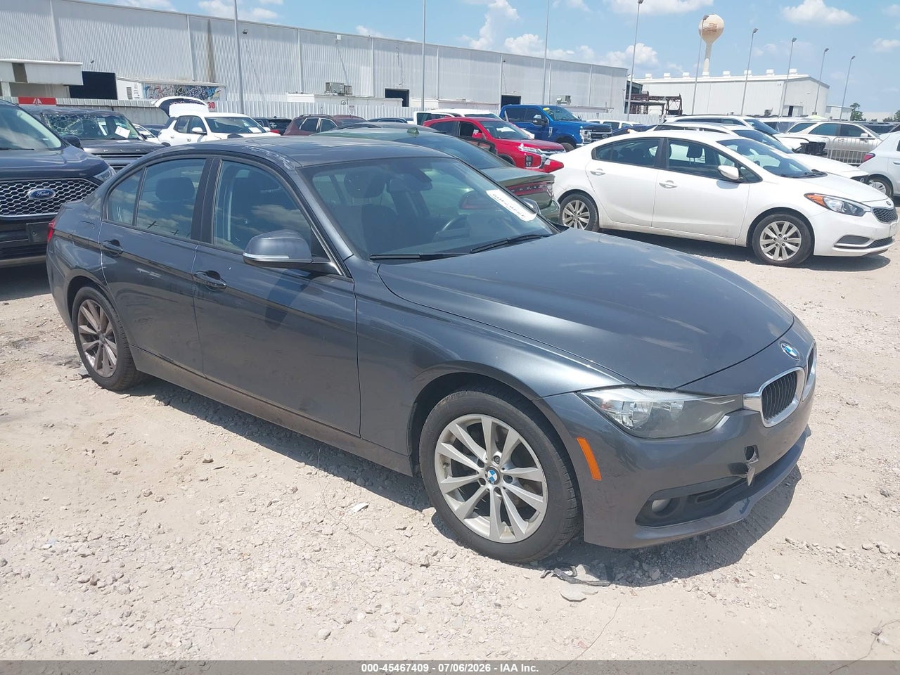 WBA8A9C53HK****** · 2017 BMW 320I