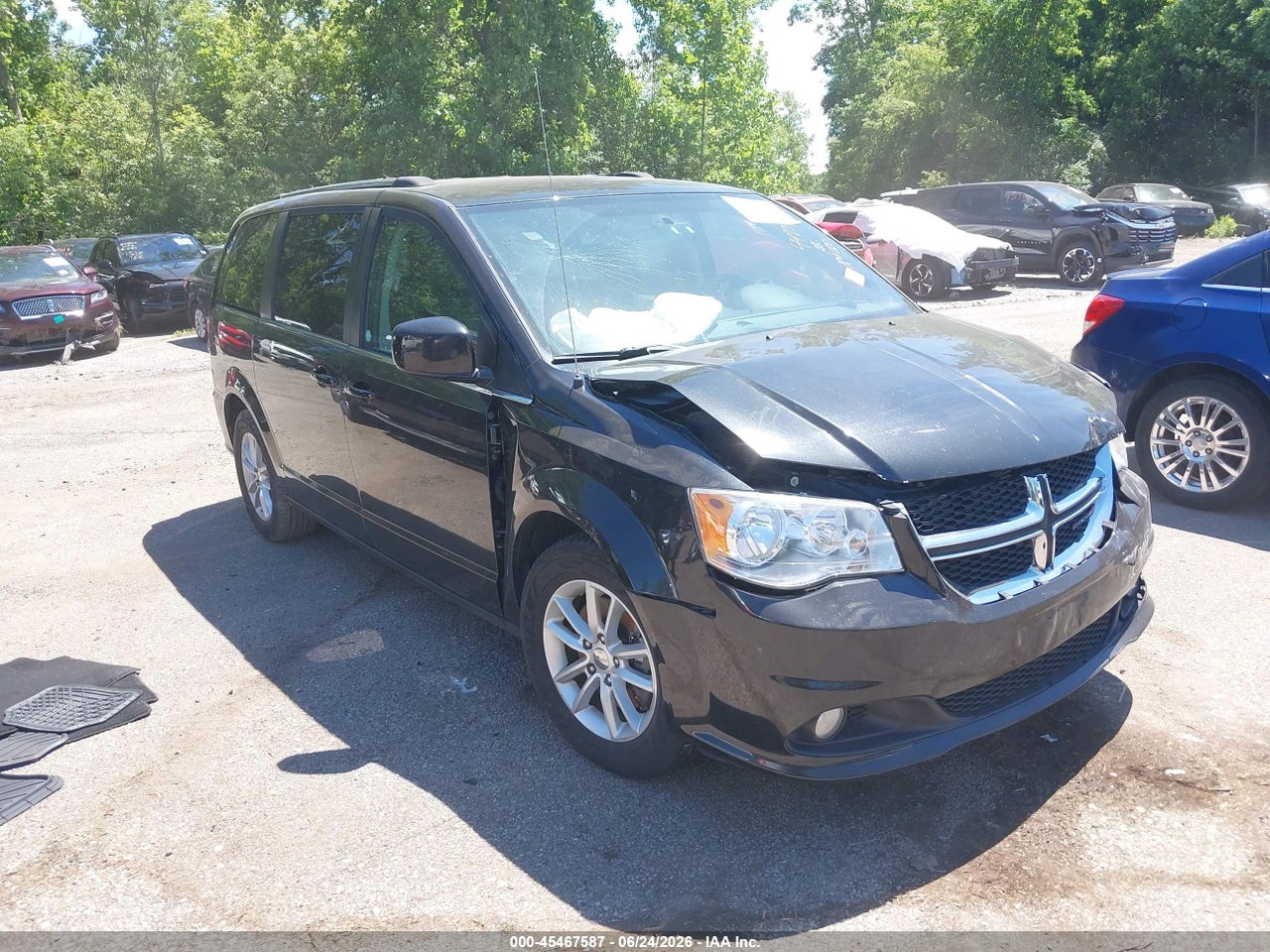 2C4RDGCG7JR****** · 2018 DODGE GRAND CARAVAN SXT