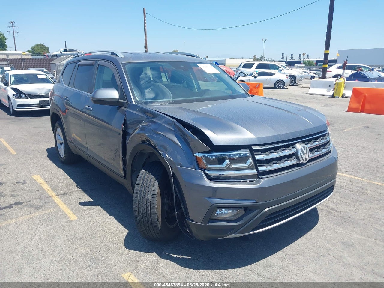 1V2DR2CA3JC****** · 2018 VOLKSWAGEN ATLAS 3.6L V6 SE/3.6L V6 SE W/TECHNOLOGY