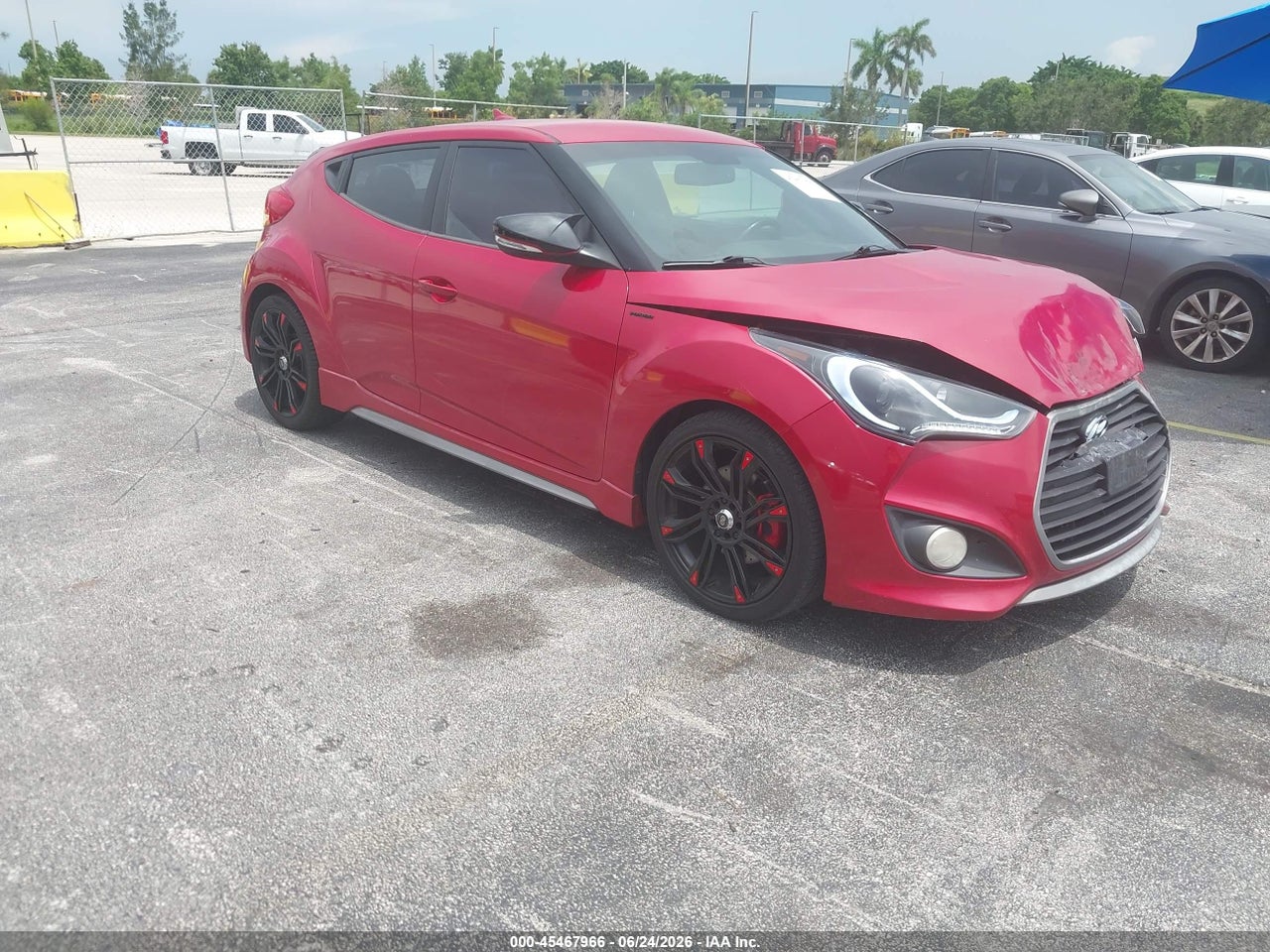 KMHTC6AE2GU****** · 2016 HYUNDAI VELOSTER TURBO
