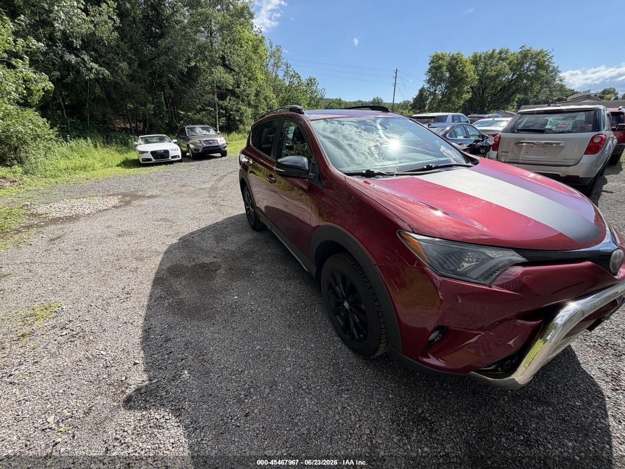 2T3RFREV4JW****** · 2018 TOYOTA RAV4 ADVENTURE