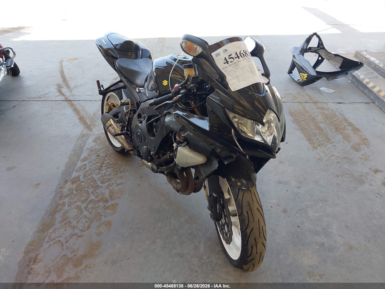 JS1GR7LA292****** · 2009 SUZUKI GSX-R750