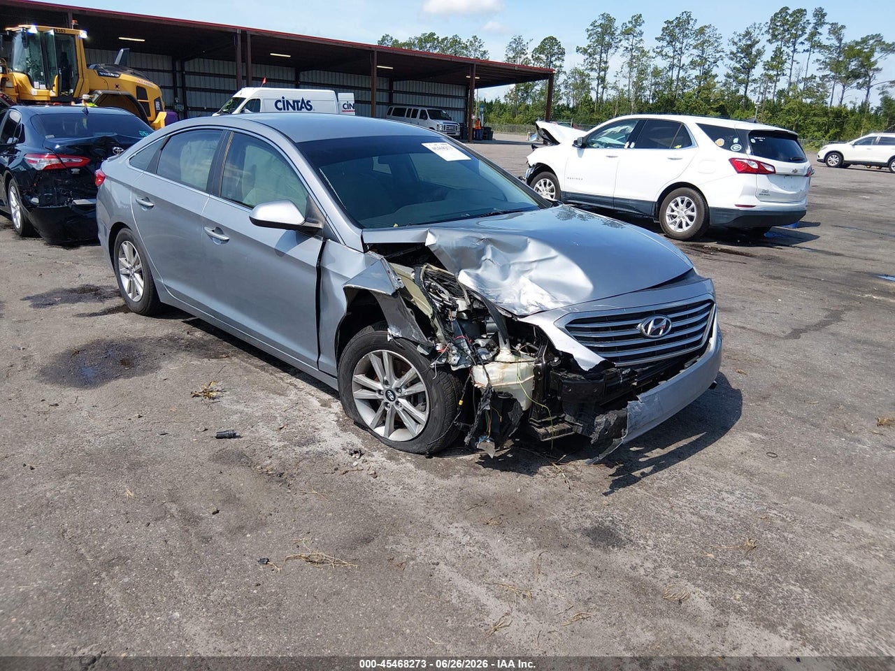 5NPE24AFXFH****** · 2015 HYUNDAI SONATA SE