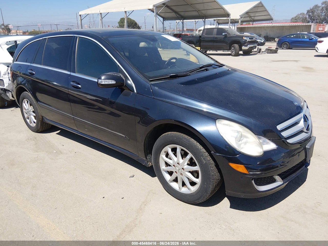 4JGCB5E07A****** · 2007 MERCEDES BENZ R 350