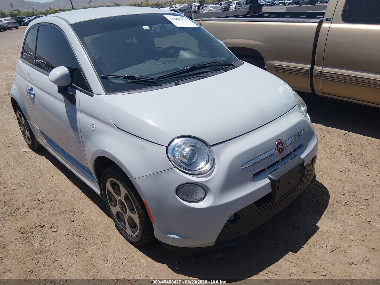 3C3CFFGE2HT****** · 2017 FIAT 500E BATTERY ELECTRIC