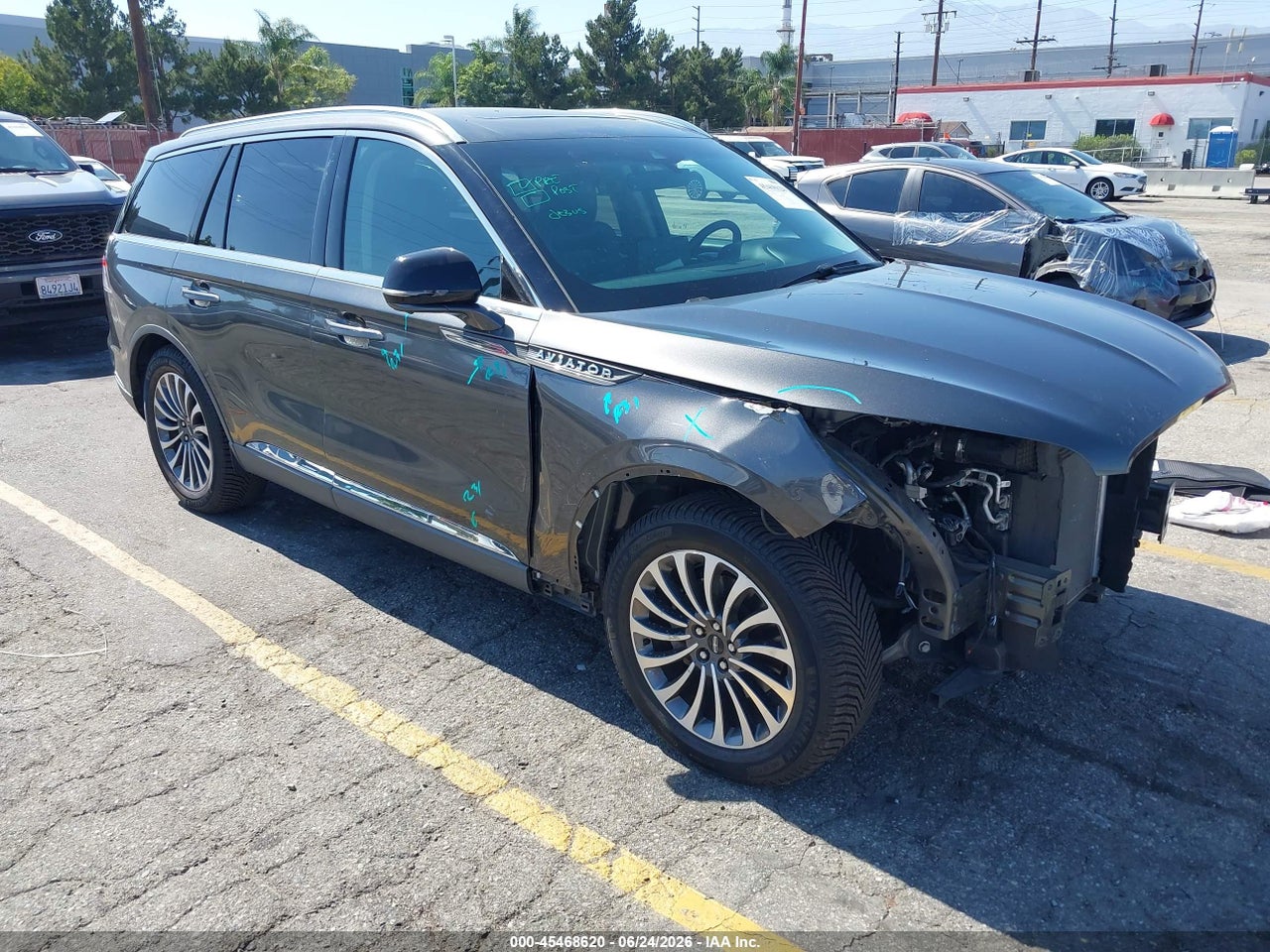5LM5J7WC9LG****** · 2020 LINCOLN AVIATOR RESERVE