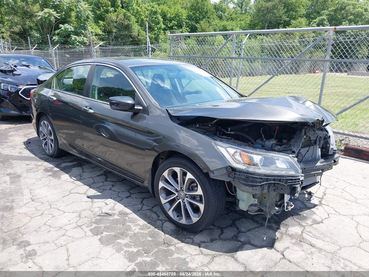 1HGCR2F55FA****** · 2015 HONDA ACCORD SPORT
