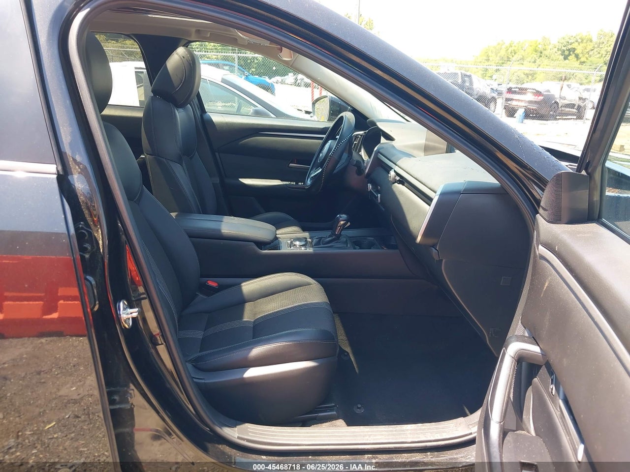 2023 MAZDA CX-50 2.5 S PREFERRED PLUS · 5/11