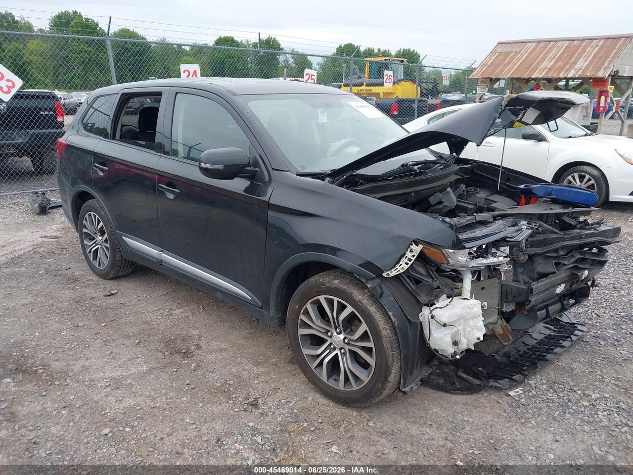 JA4AZ3A38HZ****** · 2017 MITSUBISHI OUTLANDER SE/SEL