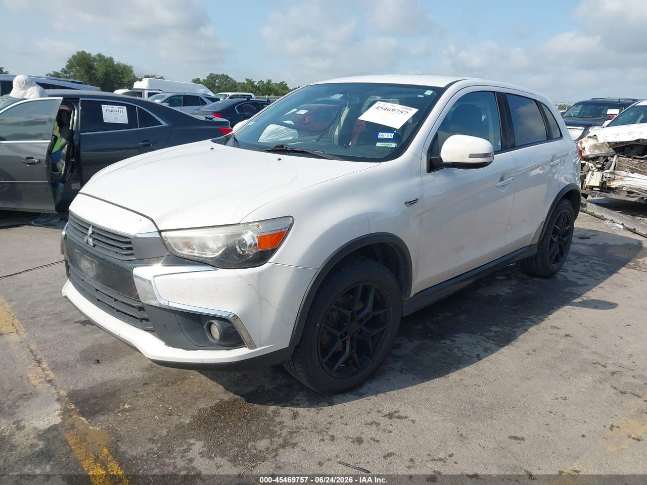 2017 MITSUBISHI OUTLANDER SPORT 2.4 SE · 2/11