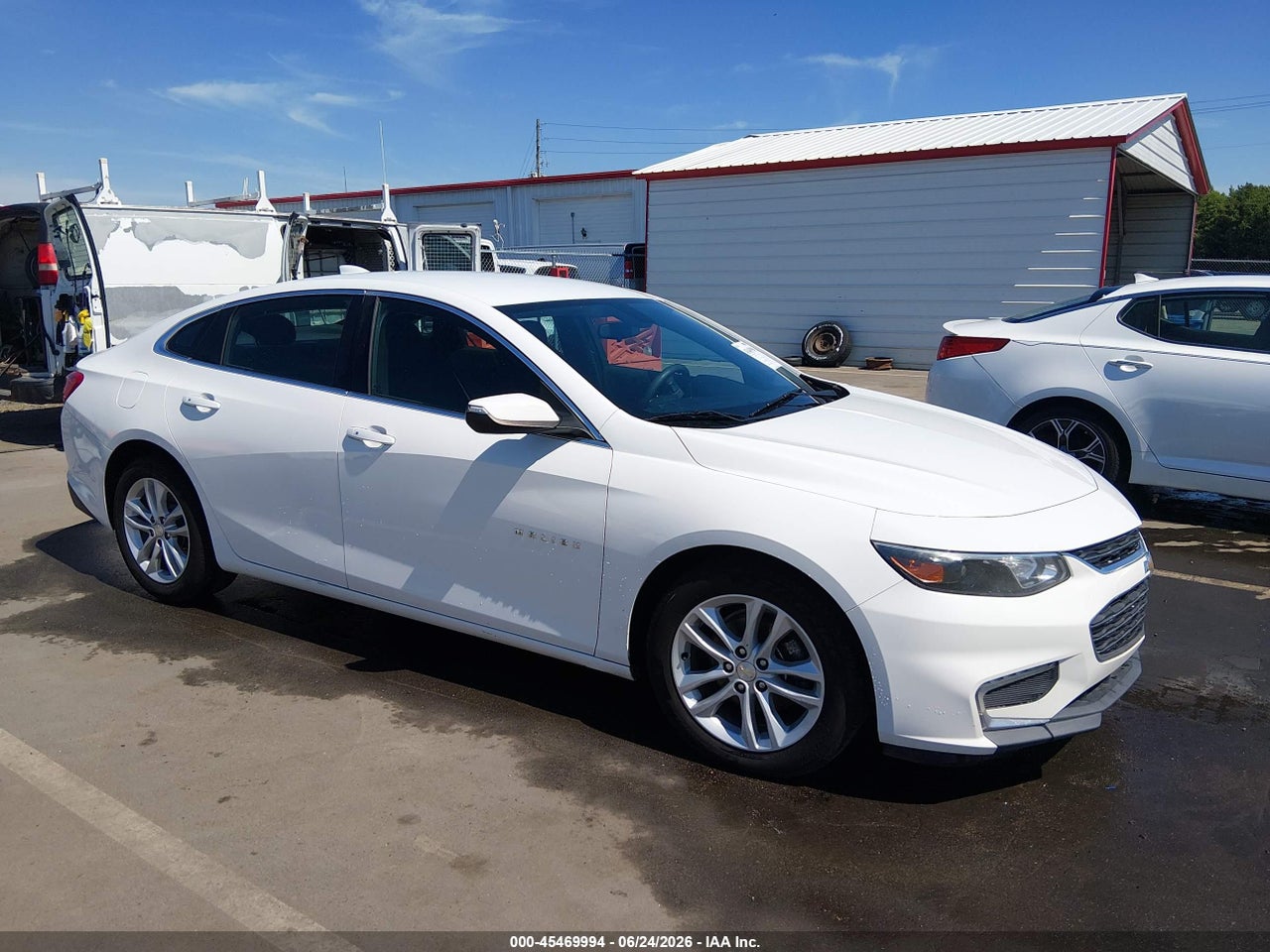1G1ZD5ST1JF****** · 2018 CHEVROLET MALIBU LT