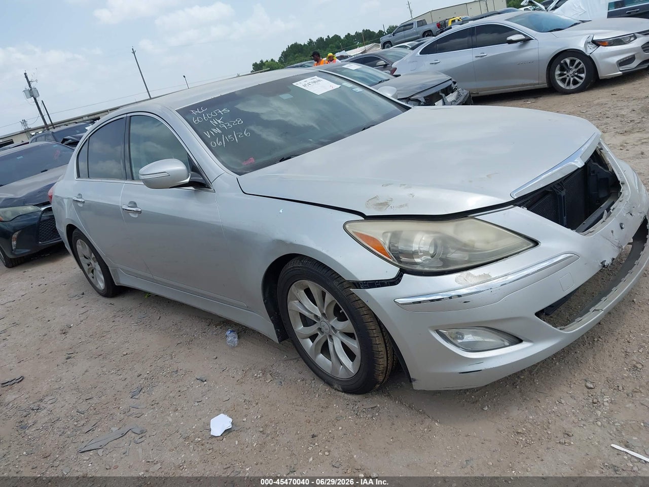 KMHGC4DD8DU****** · 2013 HYUNDAI GENESIS 3.8