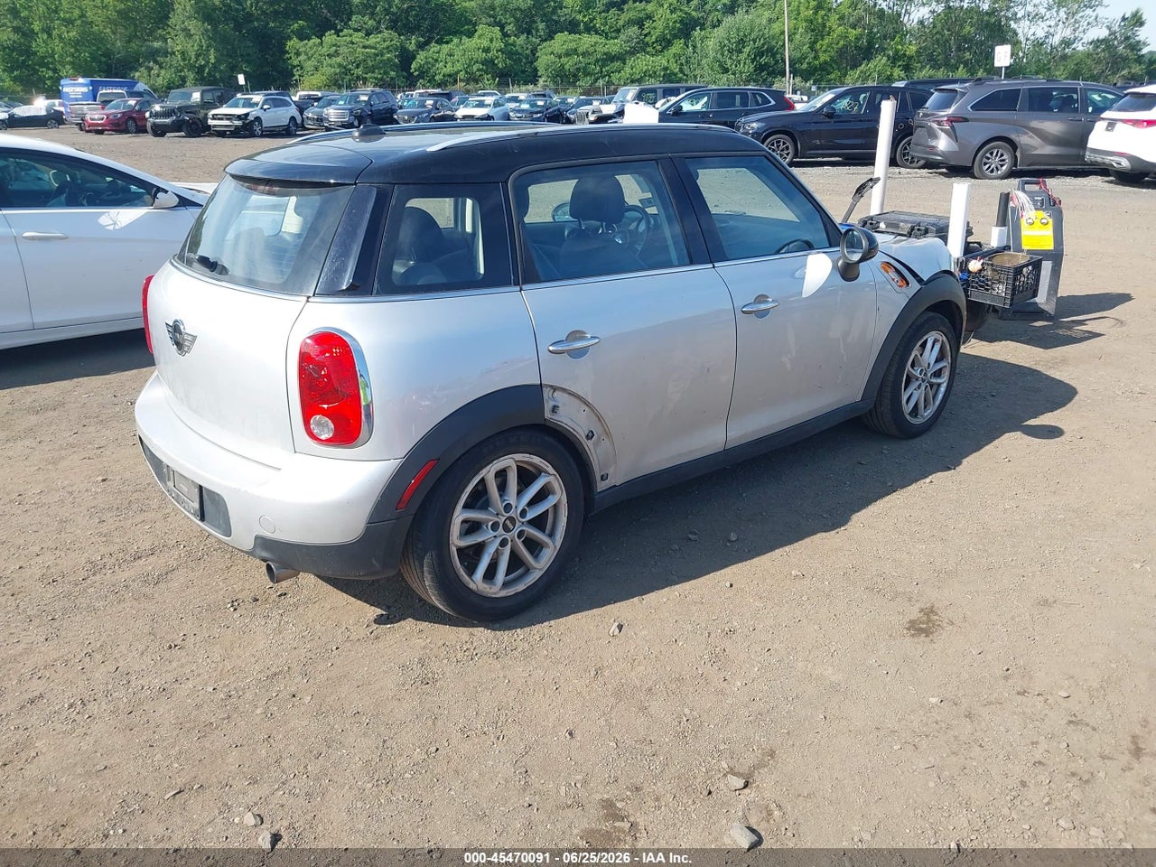 2015 MINI COUNTRYMAN COOPER · 4/11