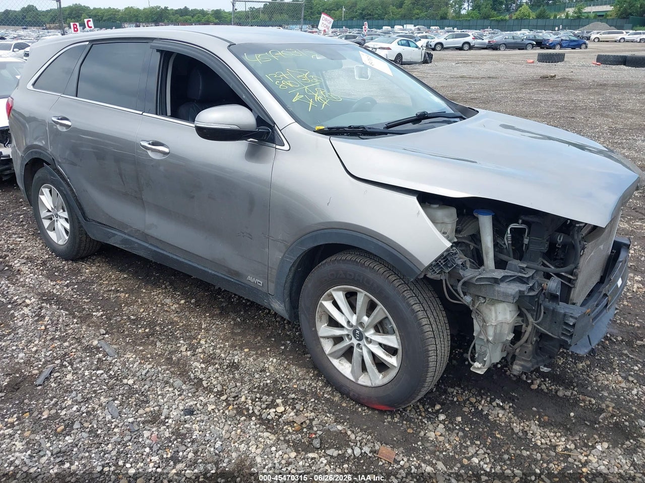 5XYPGDA56KG****** · 2019 KIA SORENTO 3.3L LX