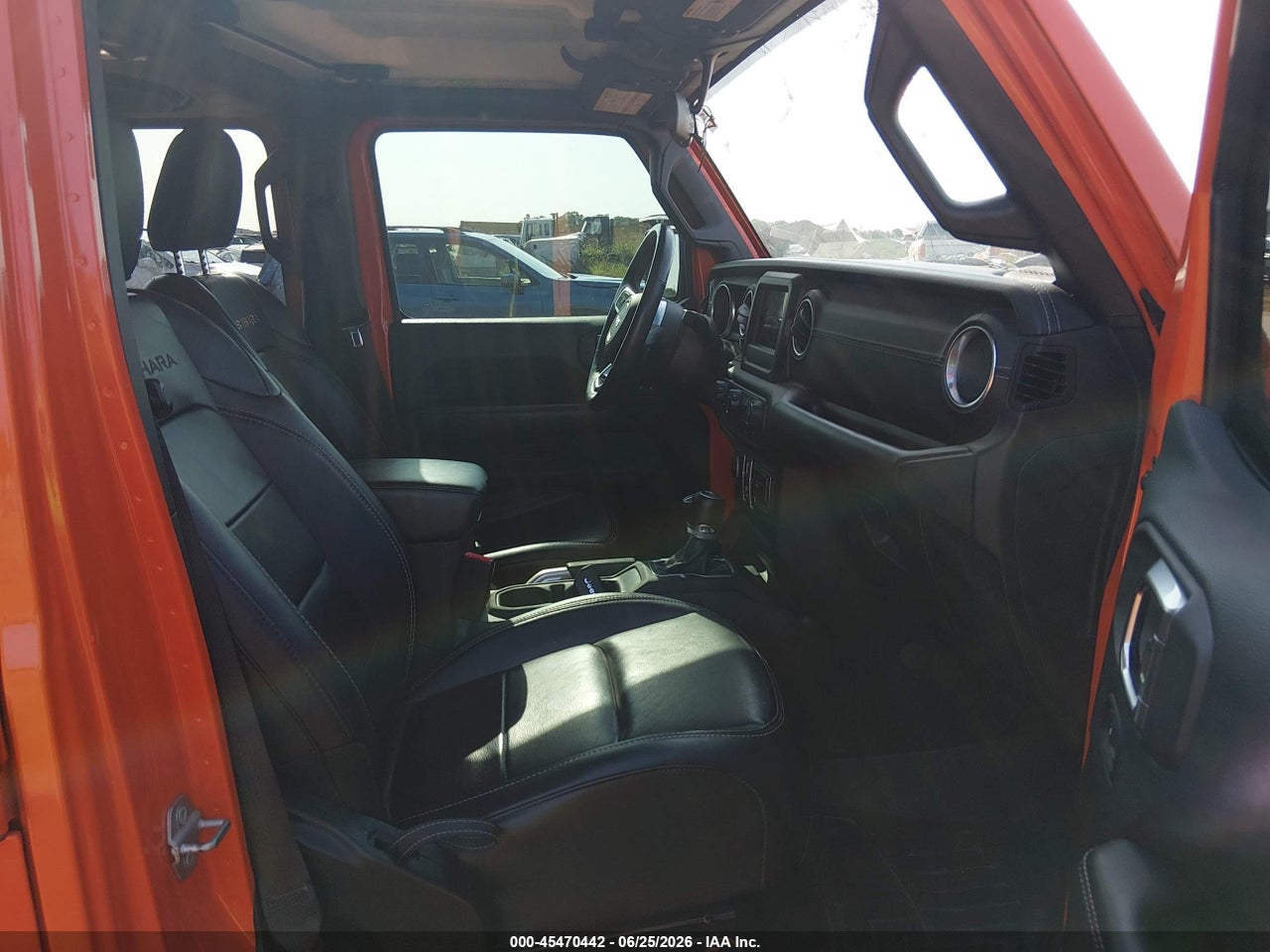2018 JEEP WRANGLER UNLIMITED SAHARA 4X4 · 5/11