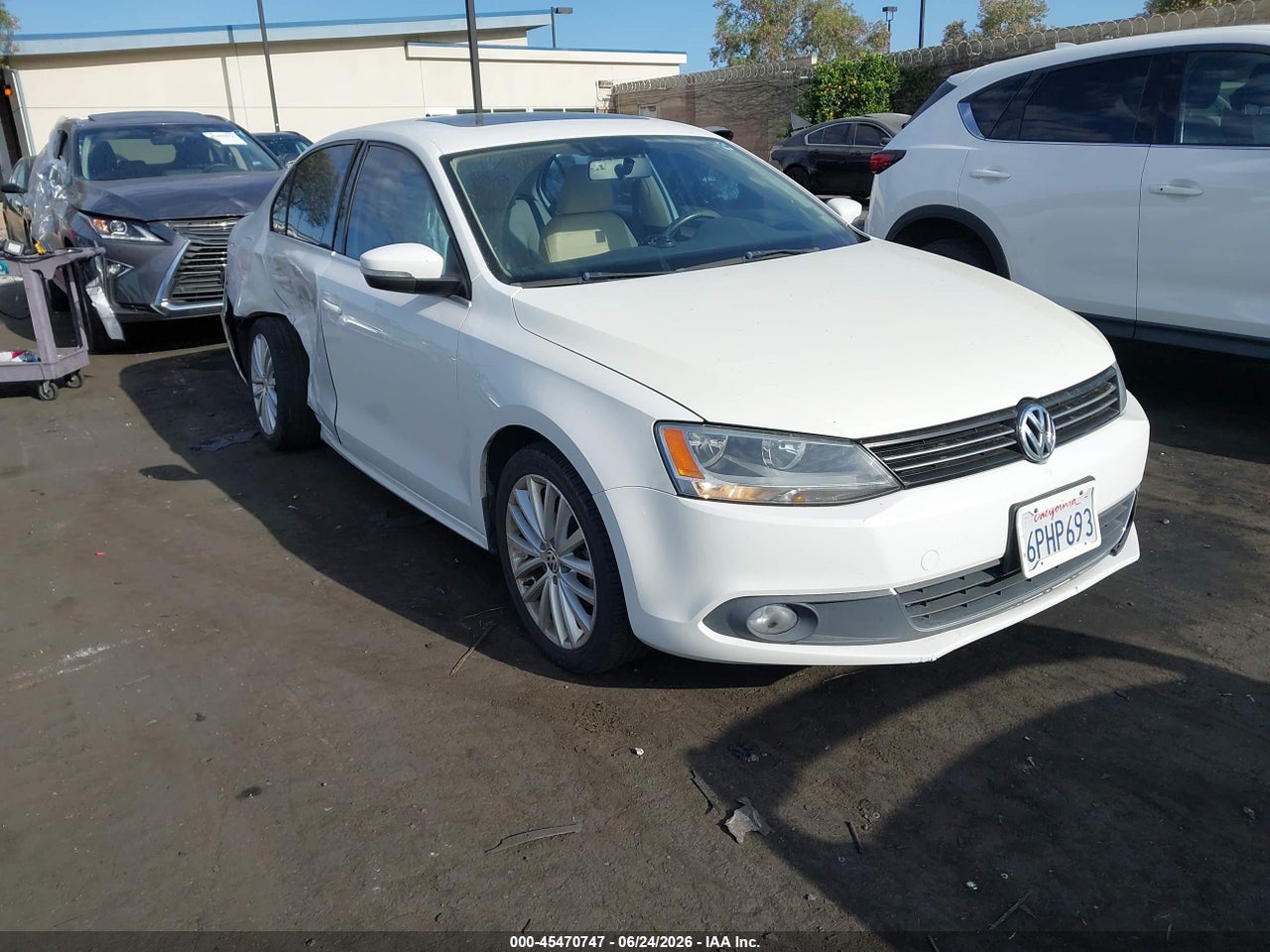 3VWLZ7AJ8BM****** · 2011 VOLKSWAGEN JETTA 2.5L SEL