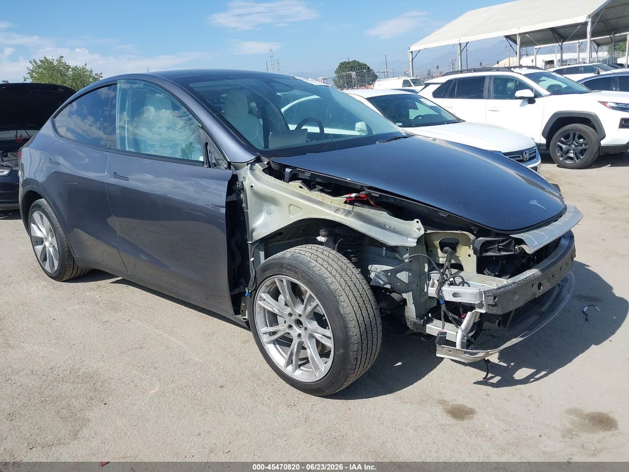 7SAYGDED7PF****** · 2023 TESLA MODEL Y RWD