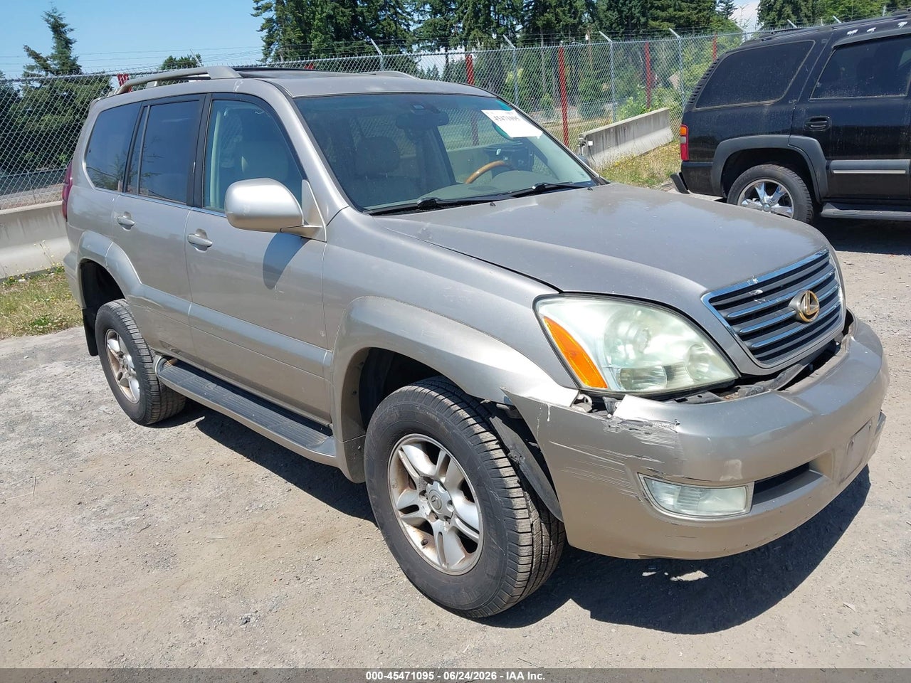 JTJBT20X840****** · 2004 LEXUS GX 470