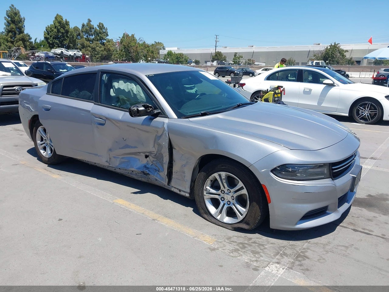 2C3CDXBG9FH****** · 2015 DODGE CHARGER SE