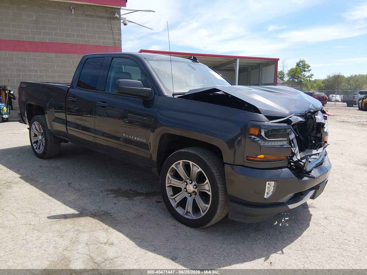 1GCVKREC3GZ****** · 2016 CHEVROLET SILVERADO 1500 LT