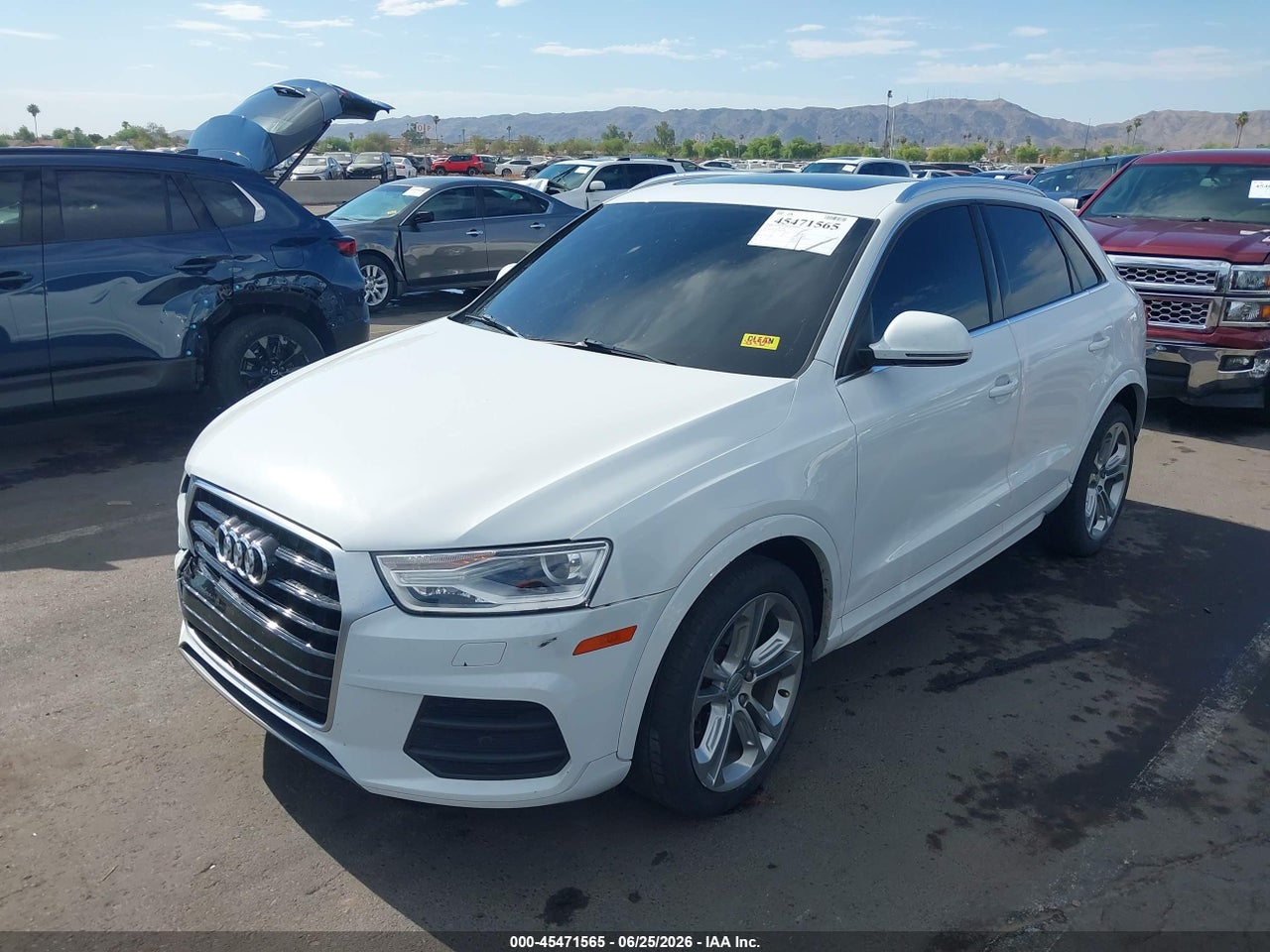 2017 AUDI Q3 2.0T PREMIUM · 2/11