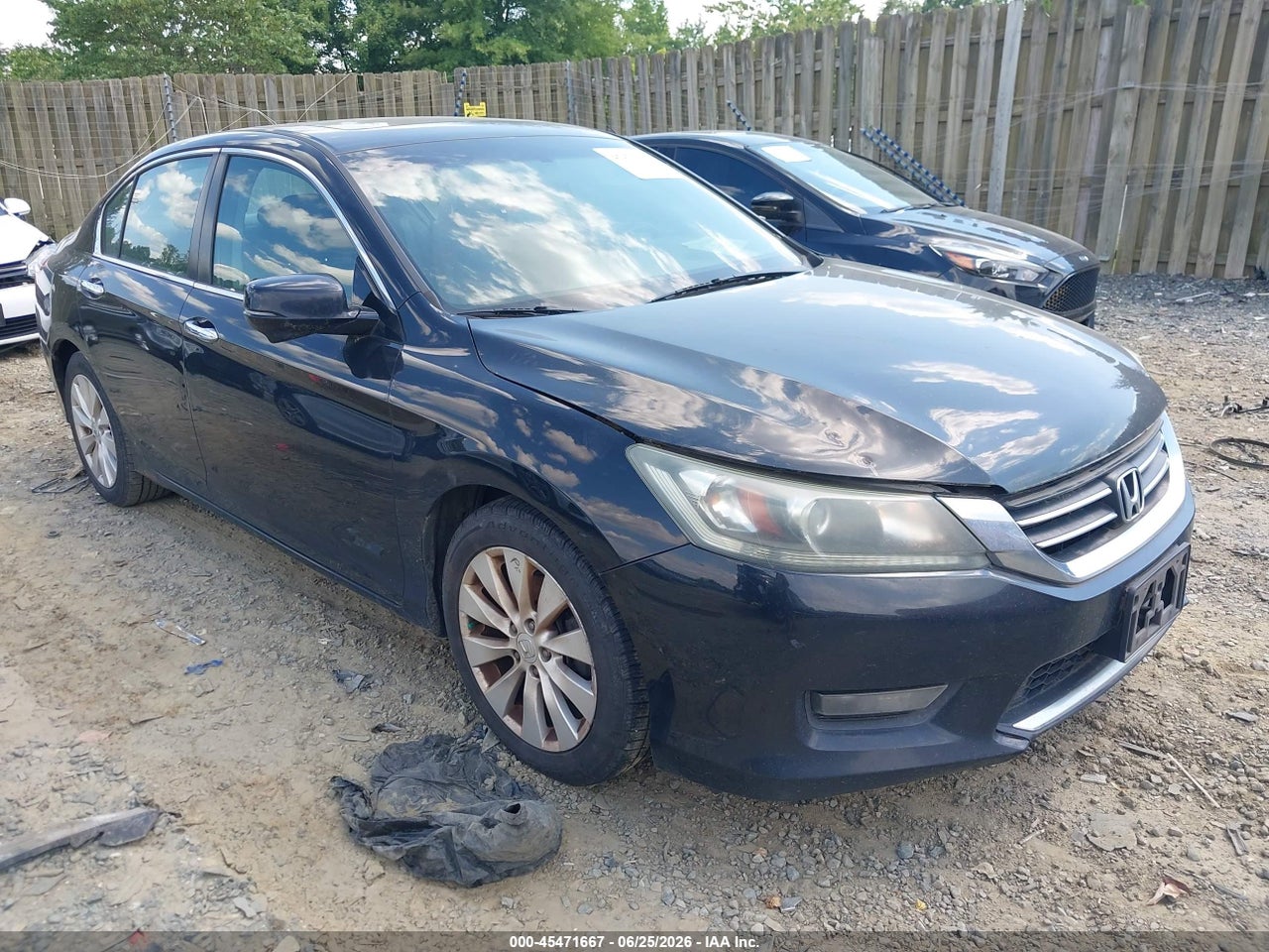 1HGCR2F71FA****** · 2015 HONDA ACCORD EX