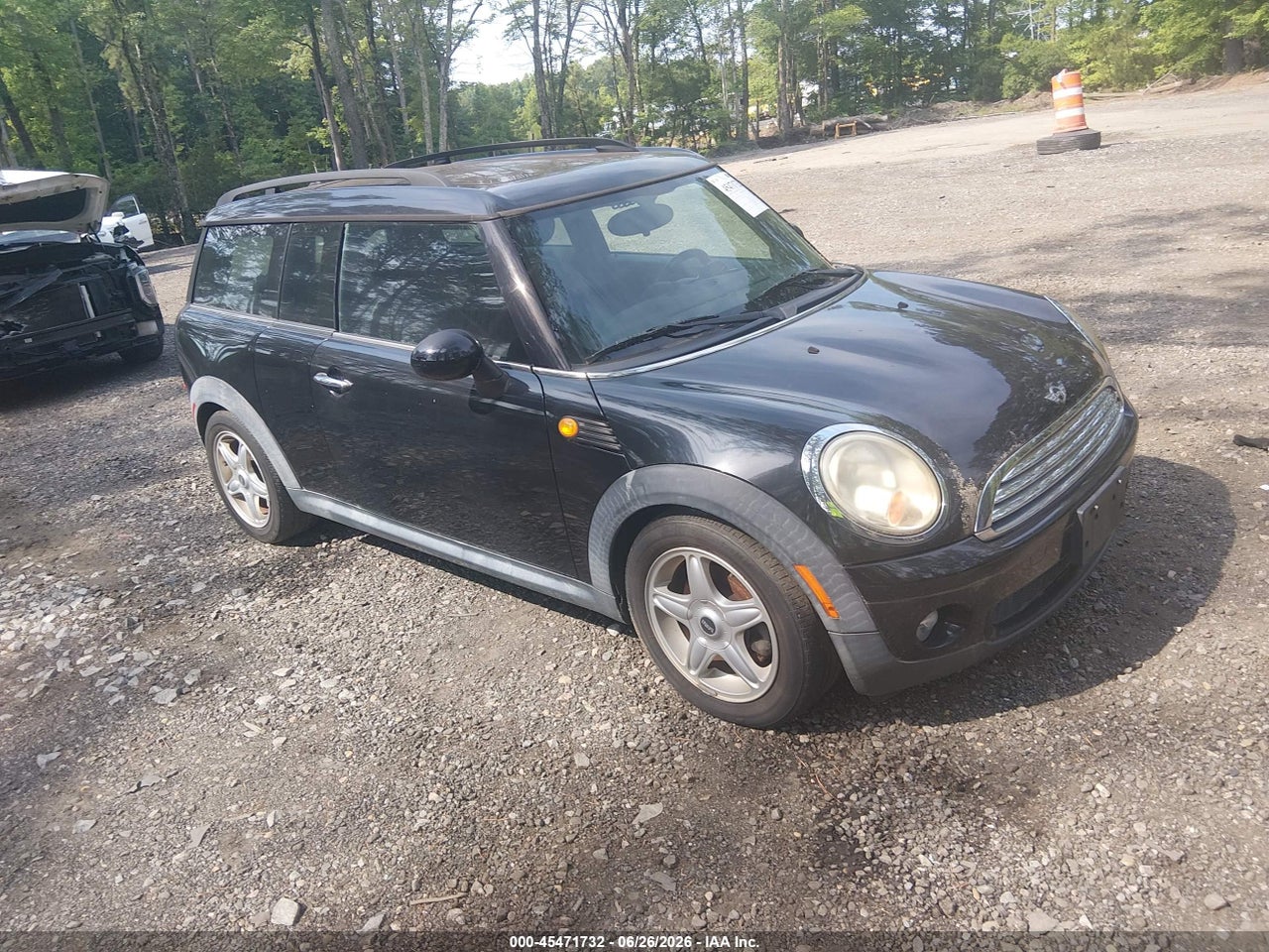 WMWML33599T****** · 2009 MINI COOPER CLUBMAN