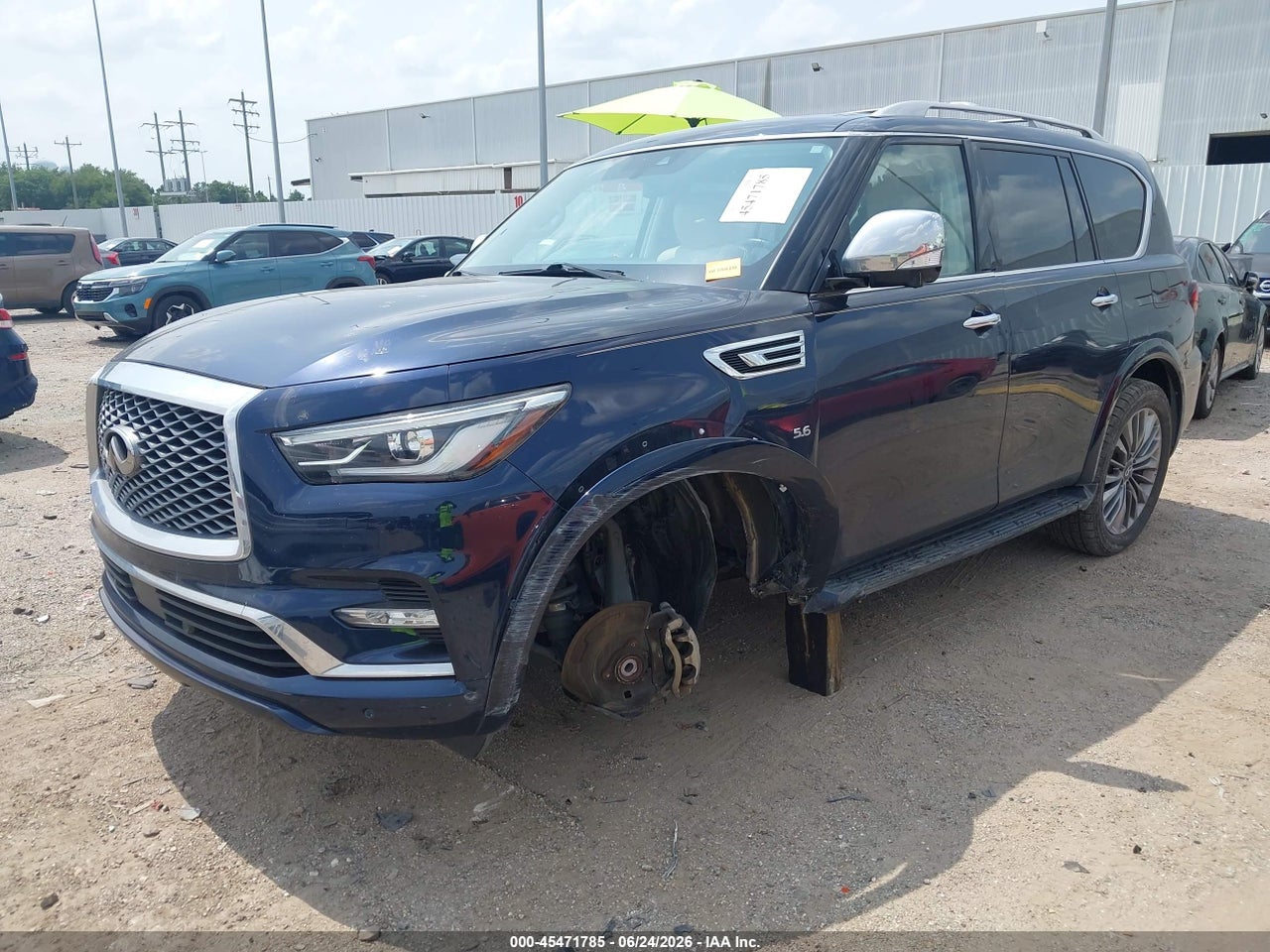 2018 INFINITI QX80 · 2/11