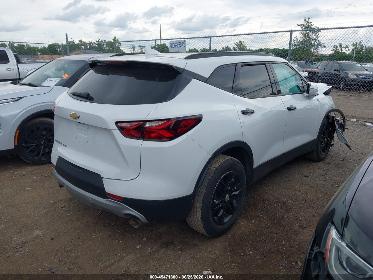 2022 CHEVROLET BLAZER AWD 2LT · 4/11