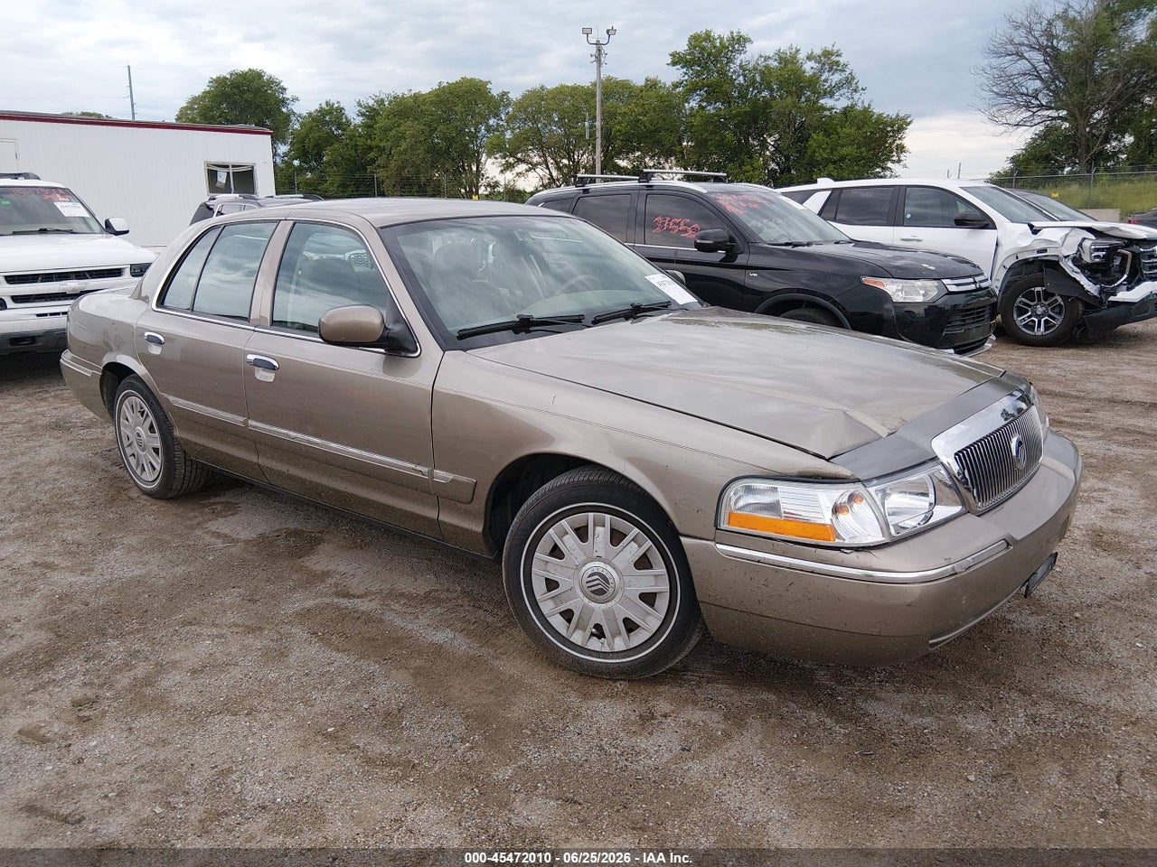 2MEFM74W74X****** · 2004 MERCURY GRAND MARQUIS GS