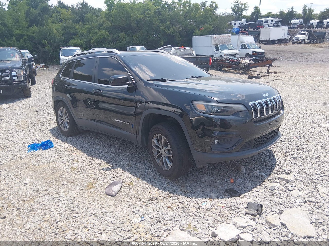 1C4PJMLBXKD****** · 2019 JEEP CHEROKEE LATITUDE PLUS 4X4