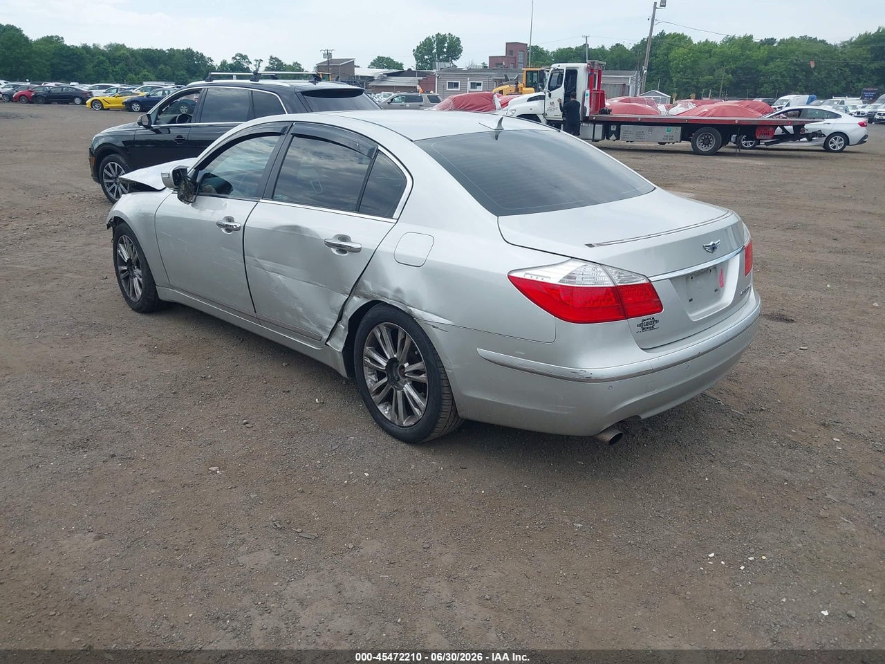 2011 HYUNDAI GENESIS 4.6 · 3/11