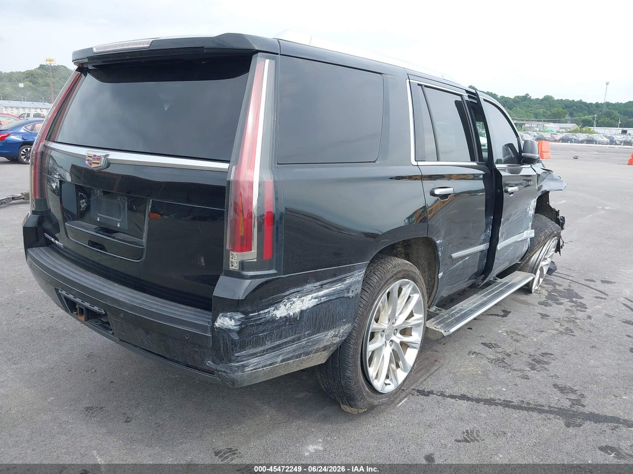2019 CADILLAC ESCALADE PREMIUM LUXURY · 4/6