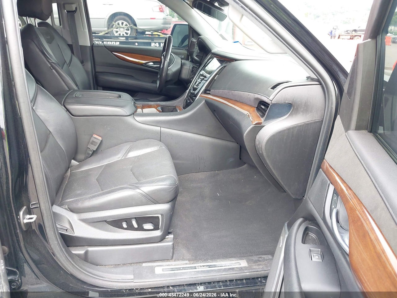 2019 CADILLAC ESCALADE PREMIUM LUXURY · 5/6