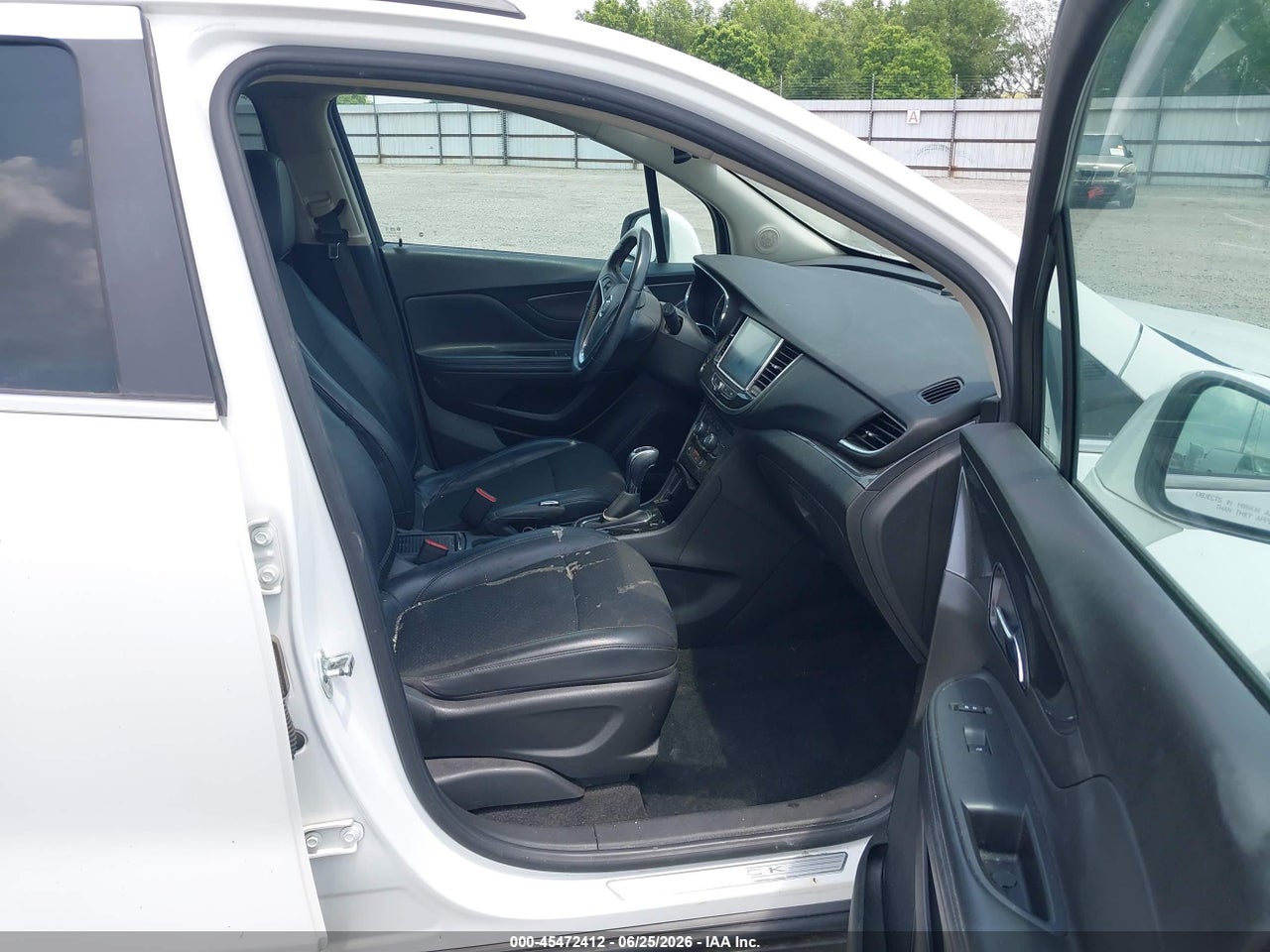 2020 BUICK ENCORE FWD PREFERRED · 5/11