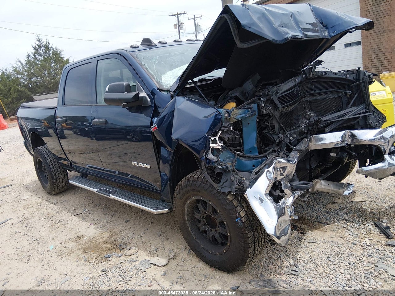 3C6UR5CJ1KG****** · 2019 RAM 2500 TRADESMAN  4X4 6'4 BOX