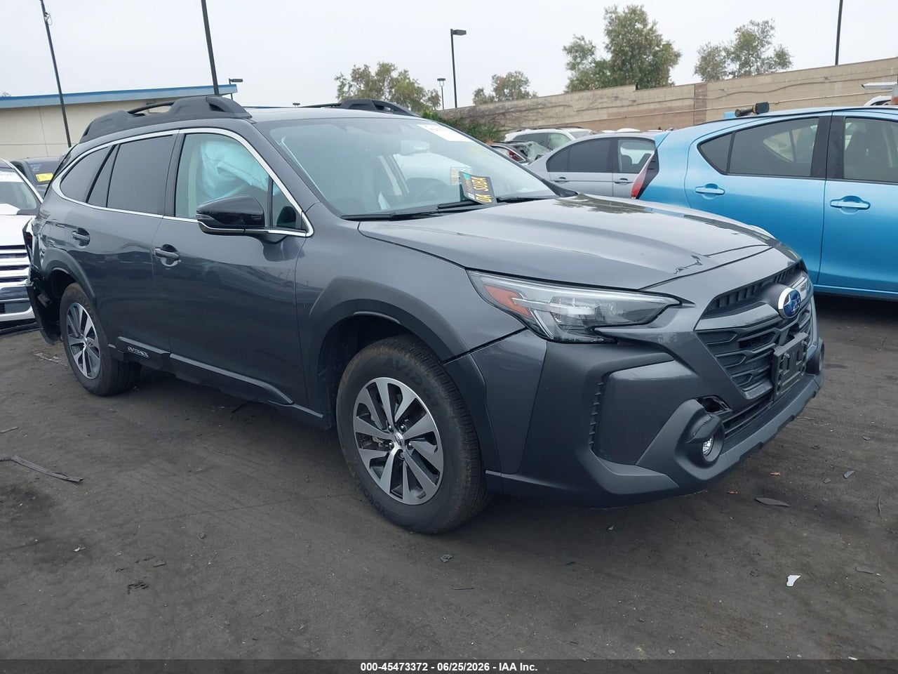 4S4BTAFC0S3****** · 2025 SUBARU OUTBACK PREMIUM