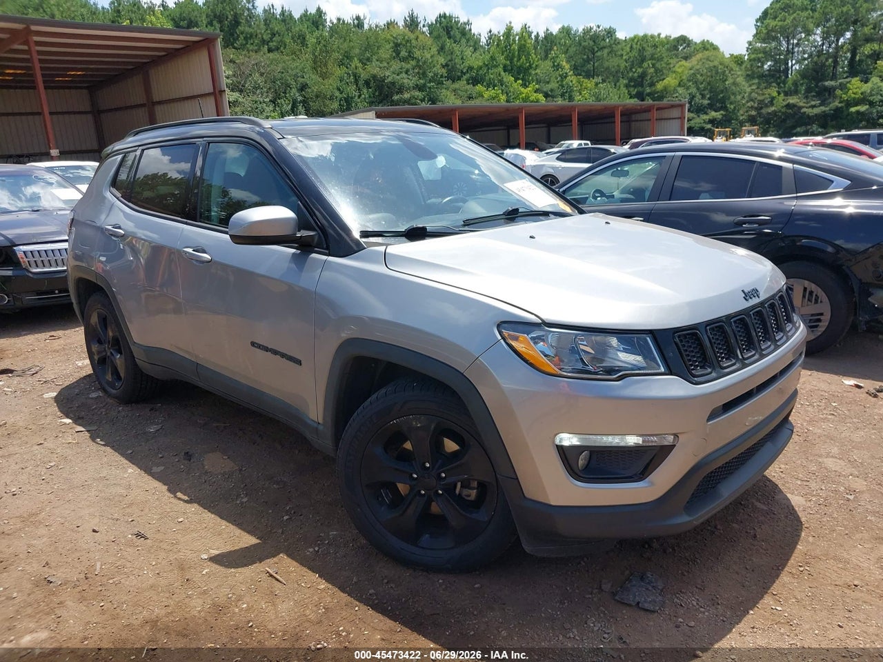3C4NJCBB2JT****** · 2018 JEEP COMPASS ALTITUDE FWD