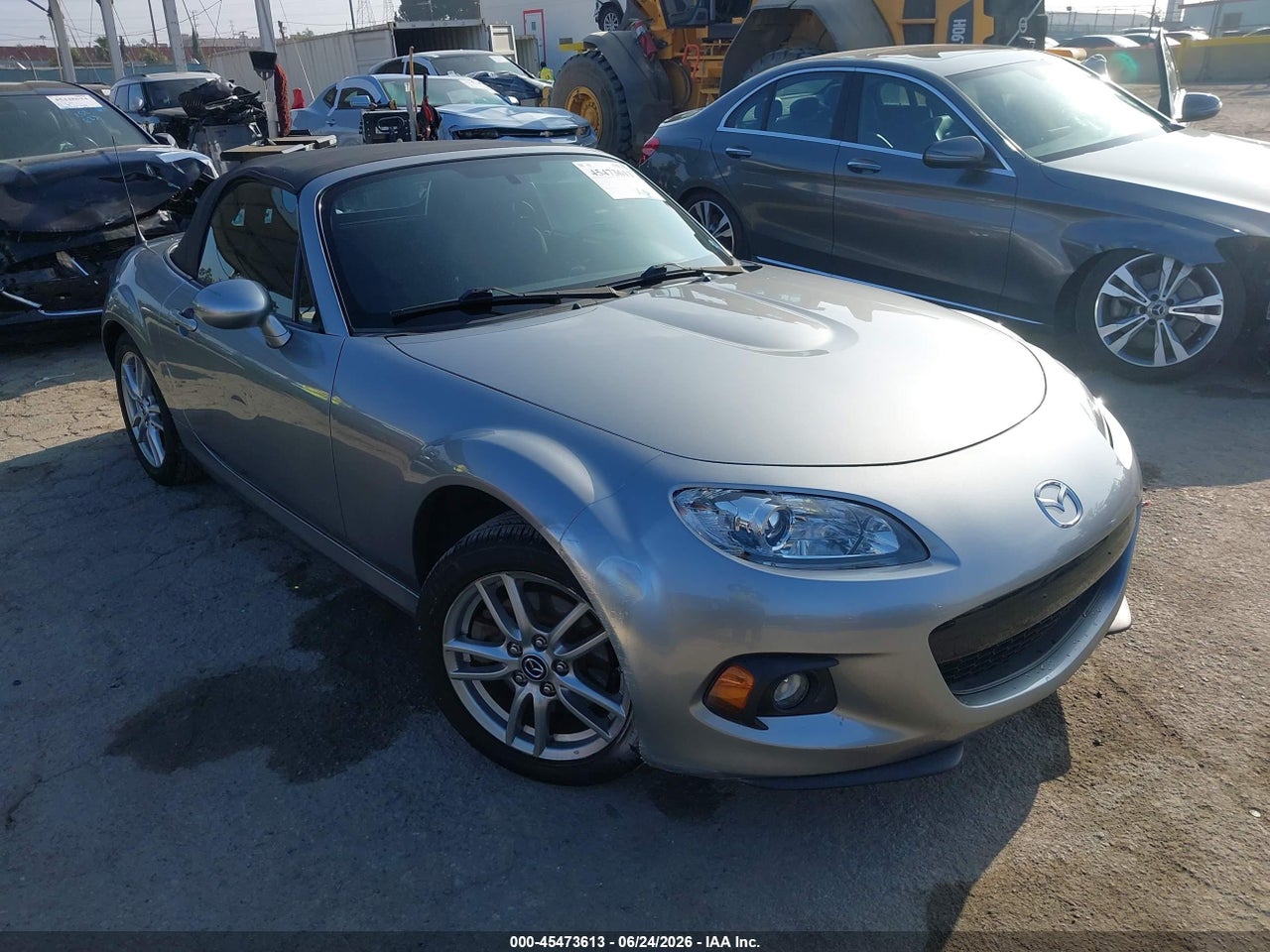 JM1NC2JF9D0****** · 2013 MAZDA MX-5 MIATA SPORT