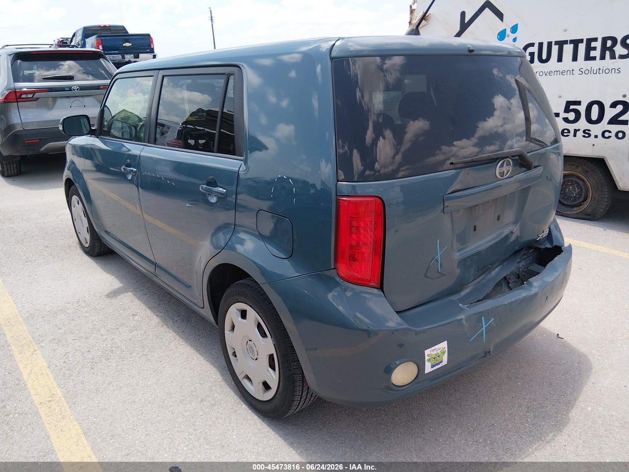 2010 SCION XB · 3/11