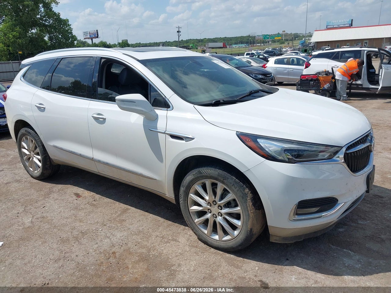 5GAERBKW2MJ****** · 2021 BUICK ENCLAVE FWD ESSENCE