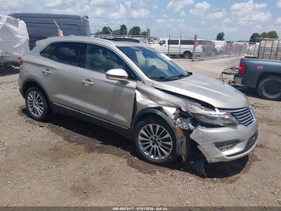 5LMCJ1A92FU****** · 2015 LINCOLN MKC