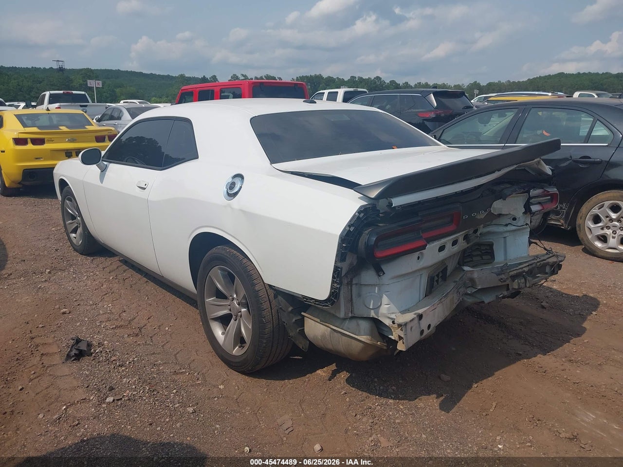 2016 DODGE CHALLENGER SXT · 3/11