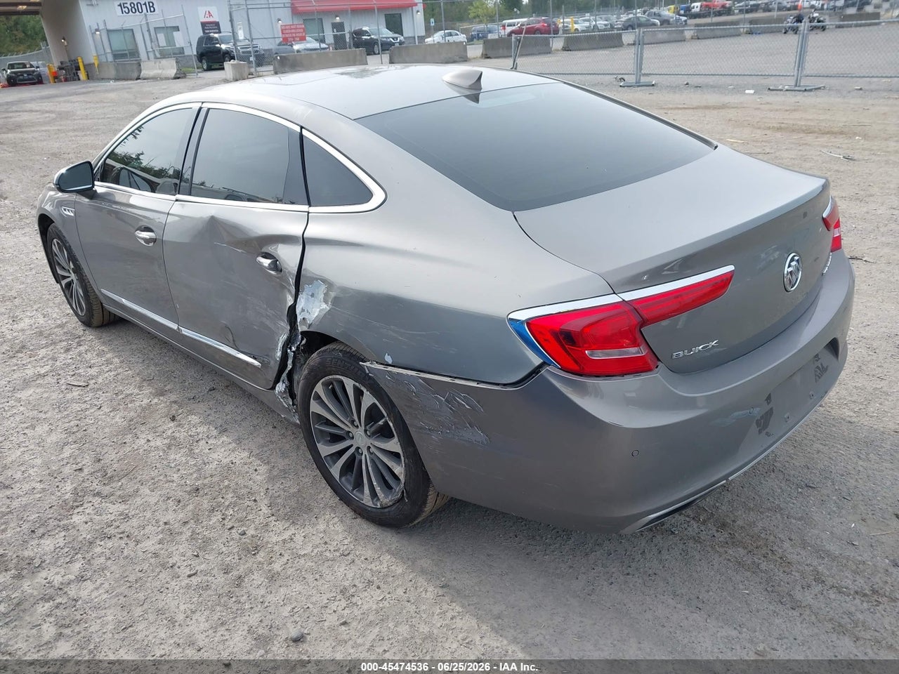 2017 BUICK LACROSSE ESSENCE · 3/11
