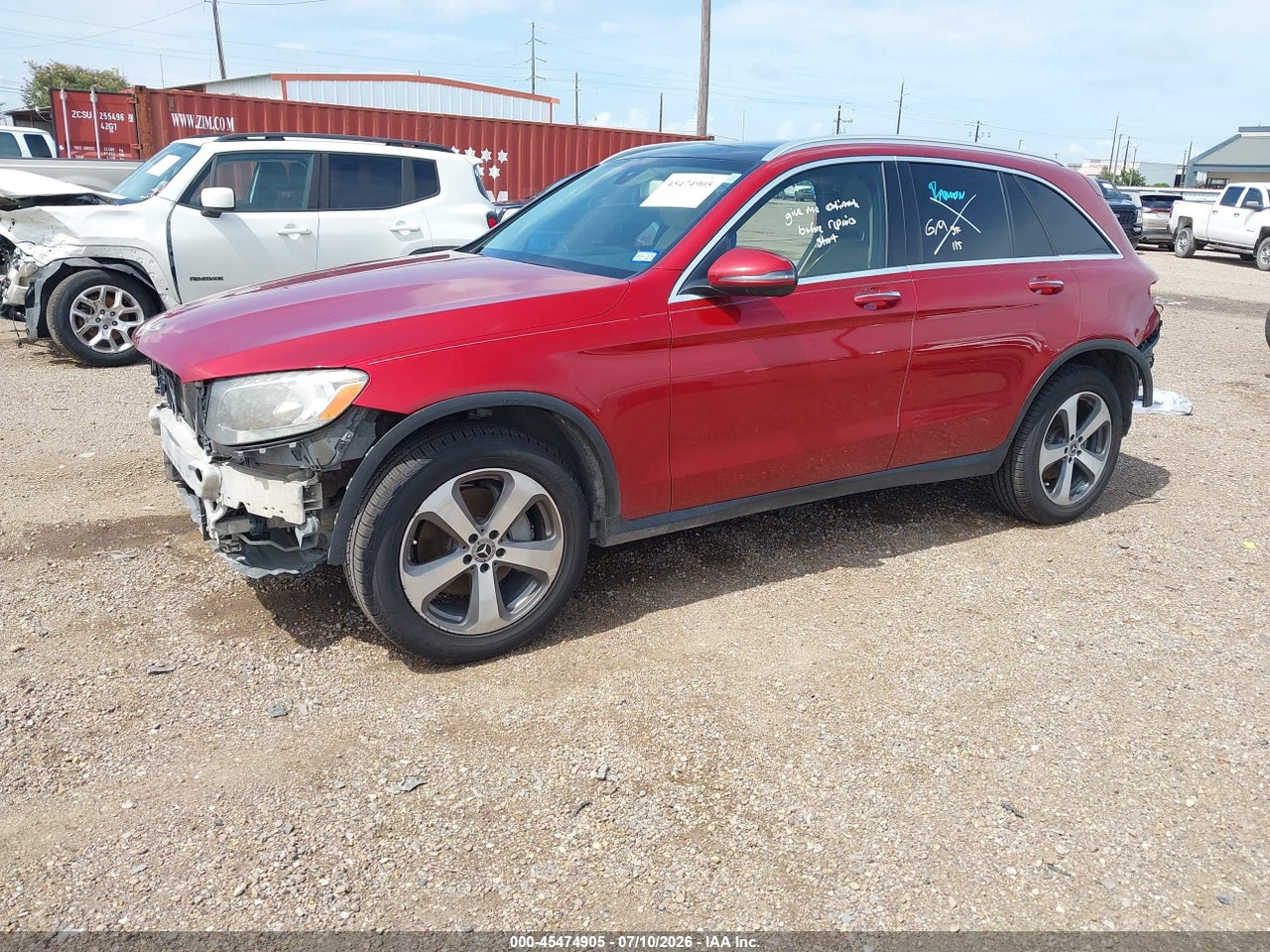 2019 MERCEDES-BENZ GLC 300 · 2/11