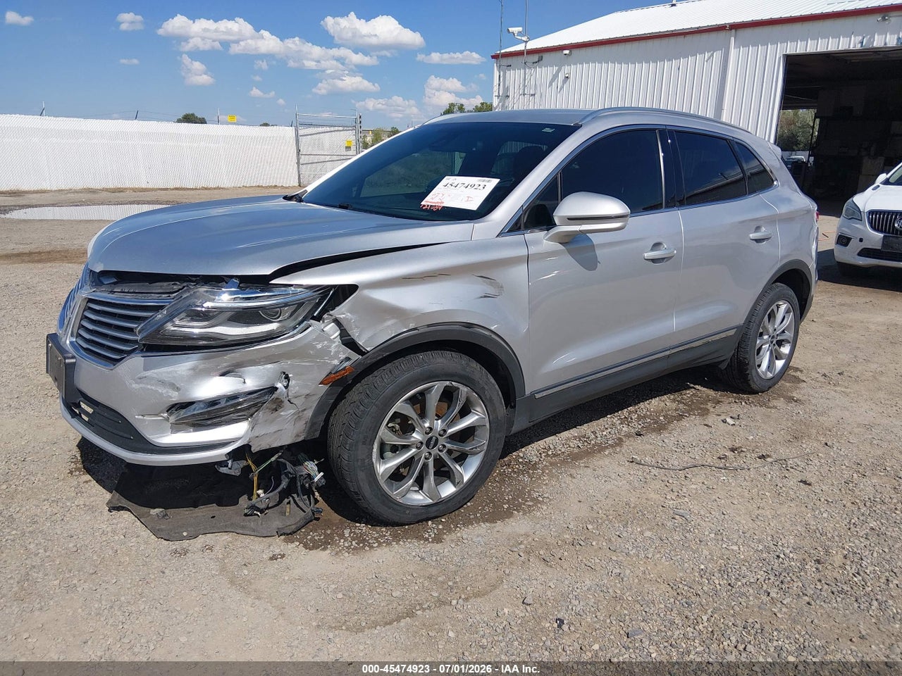 2017 LINCOLN MKC SELECT · 2/11
