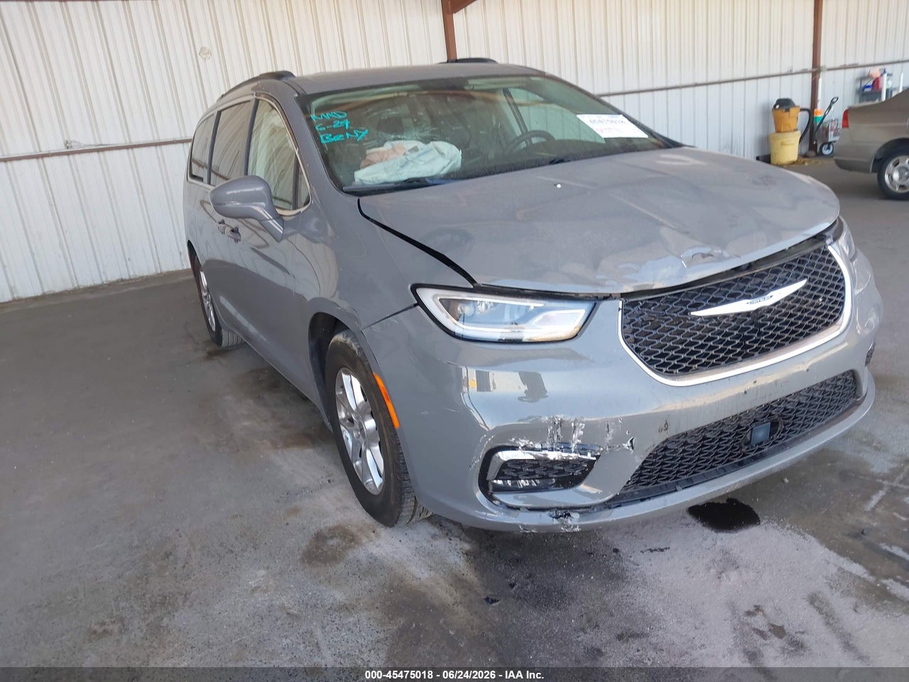 2C4RC1BG0NR****** · 2022 CHRYSLER PACIFICA TOURING L