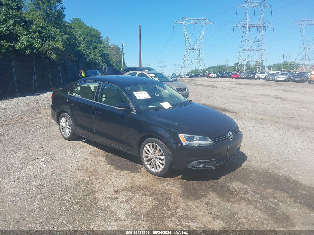 3VWLZ7AJ5BM****** · 2011 VOLKSWAGEN JETTA 2.5L SEL